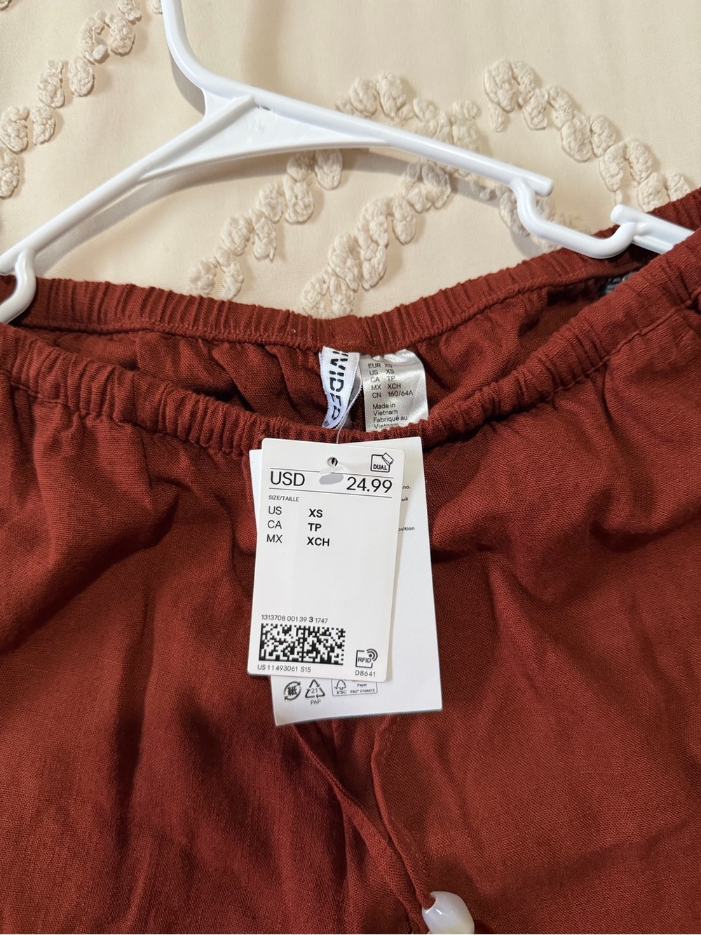 Universal Thread Men's Drawstring Chinos in Rust - Picture 4 of 4
